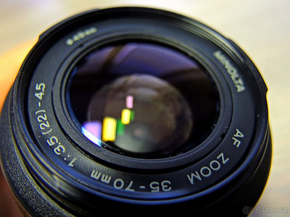 Analog Minolta Dynax 300si + Minolta 35-70 mm F 3,5-4,5 - 10