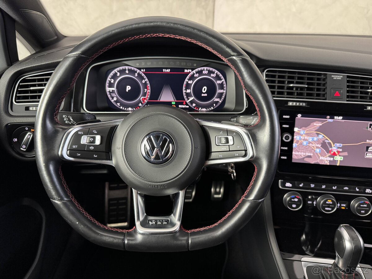 Volkswagen Golf 2,0 TSi DSG 180kW GTI Virtual Assist - 10