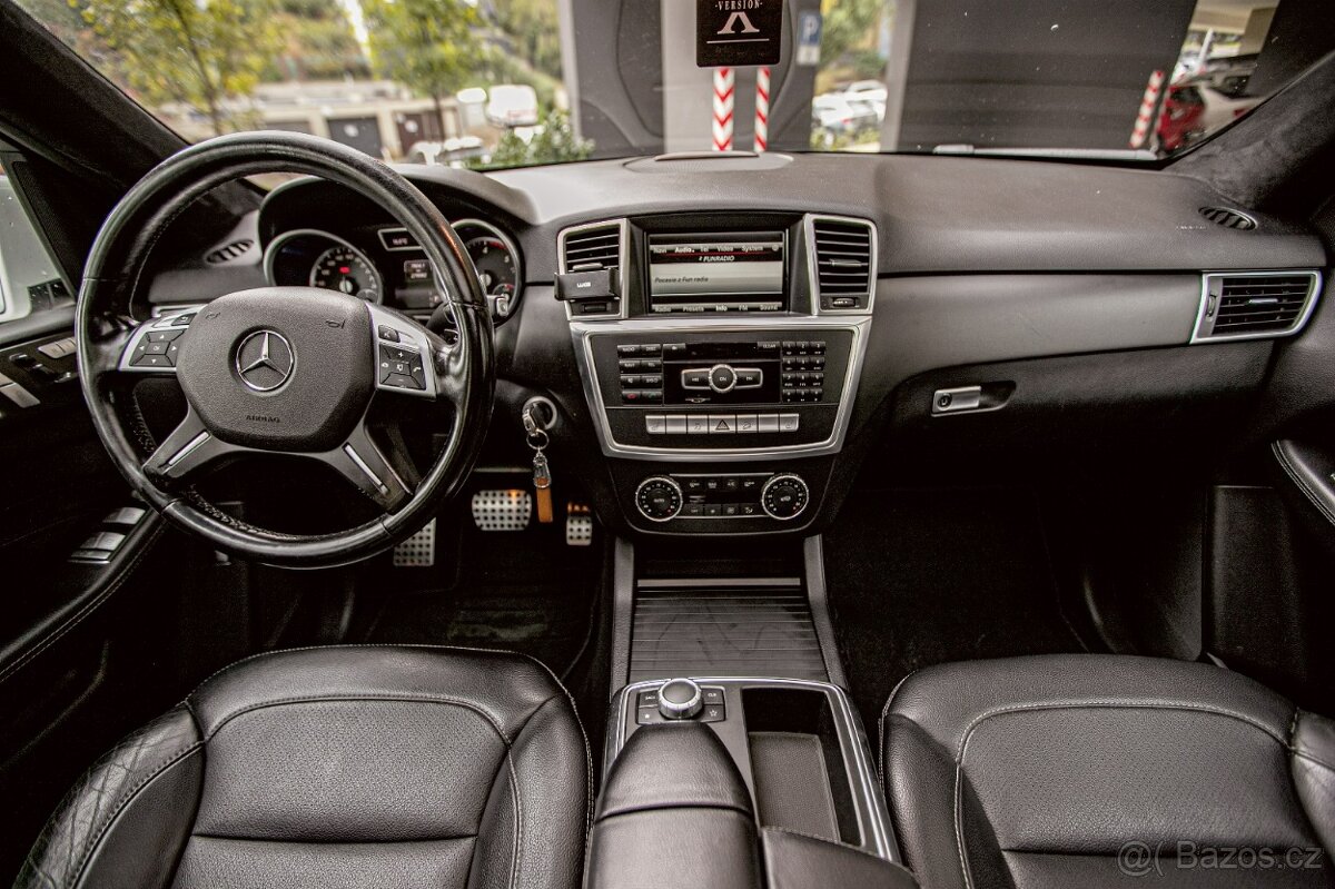 Mercedes-Benz ML 350 BLUETEC 4MATIC AMG - 10