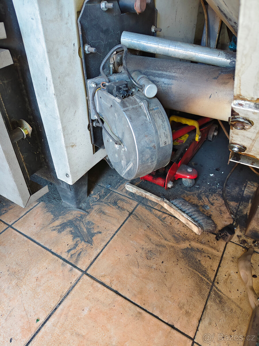 kotel Benkov peeling 27 - 10