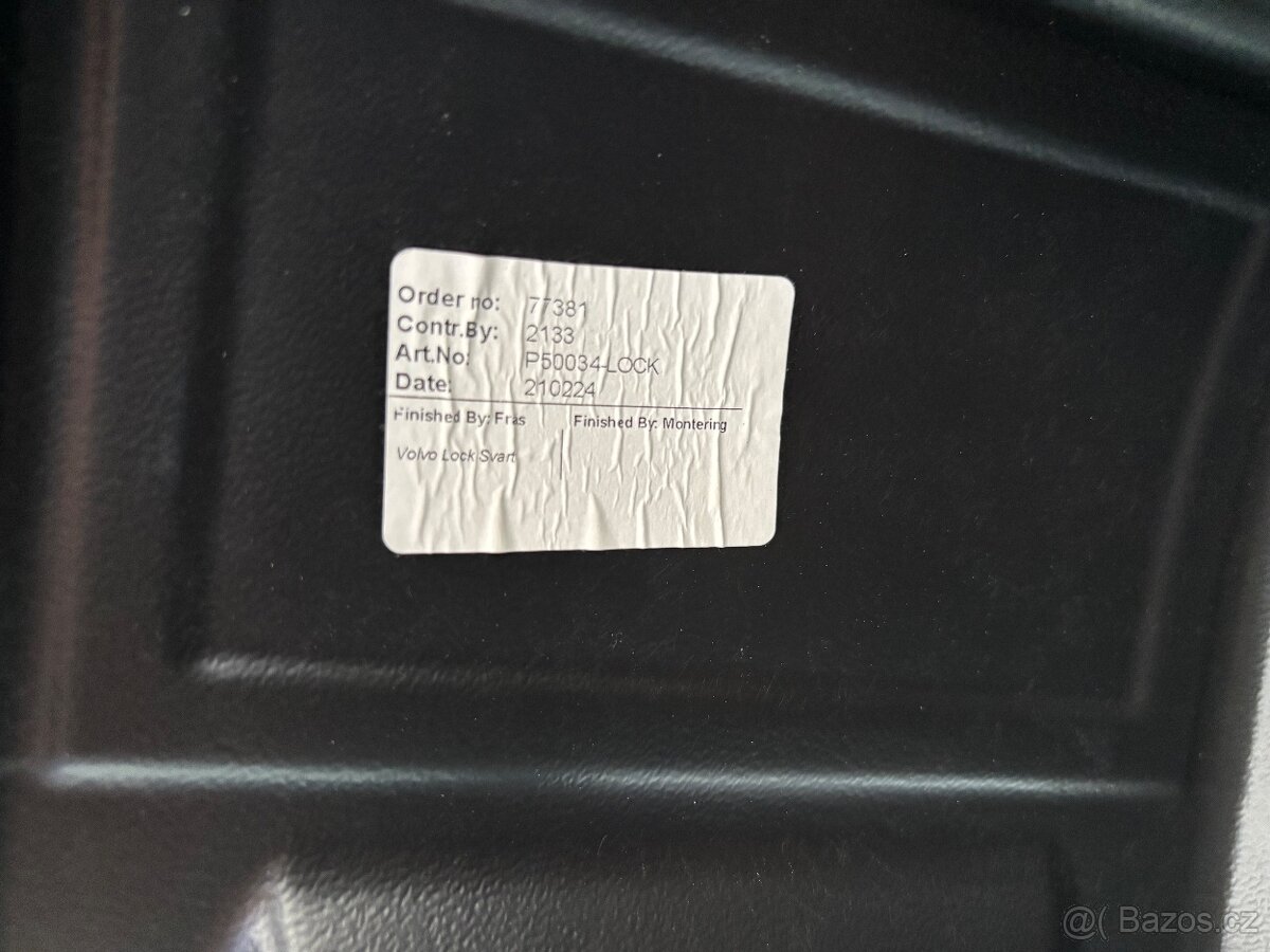 Volvo střešní box VolvoCars 430 - 10