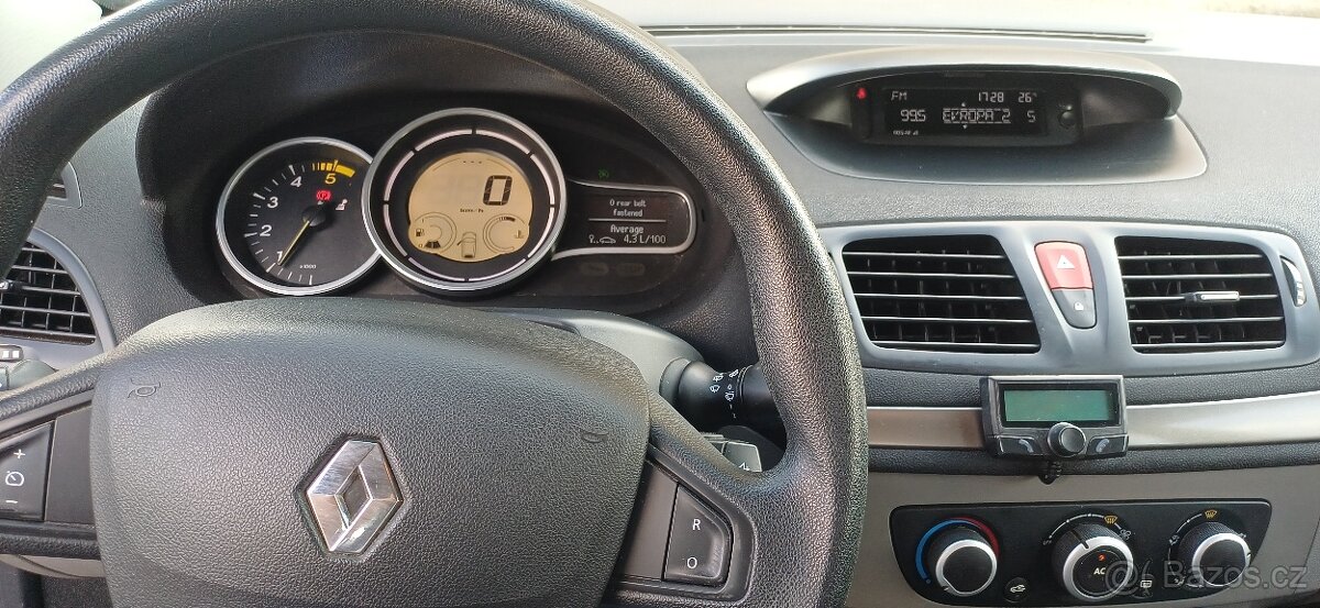 Renault Mégane, 1.5 dCi,temp.2xkola, - 10