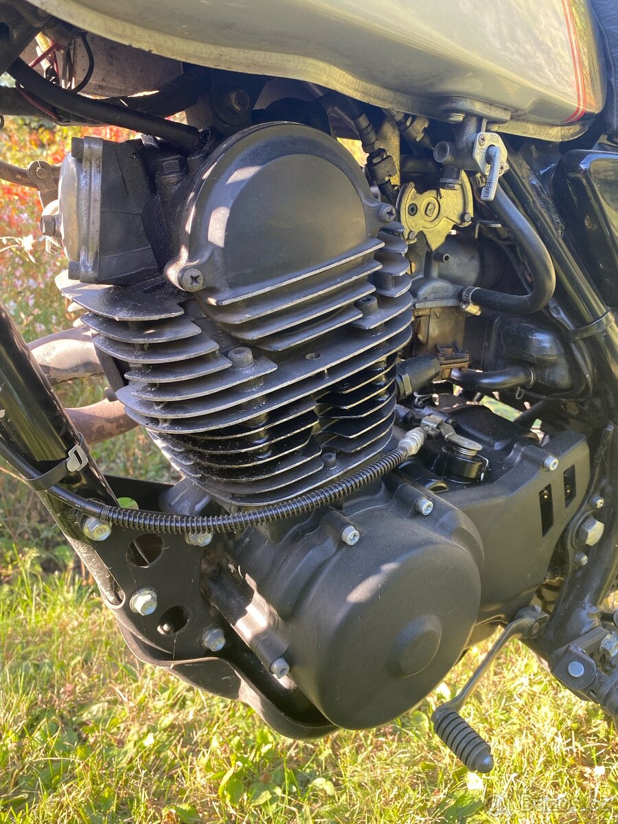 Yamaha XT 250 1982 - 10