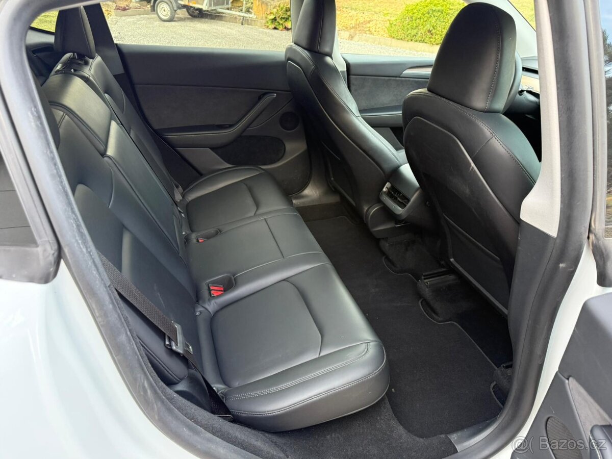 Tesla Model Y Performance Dual Motor - 10