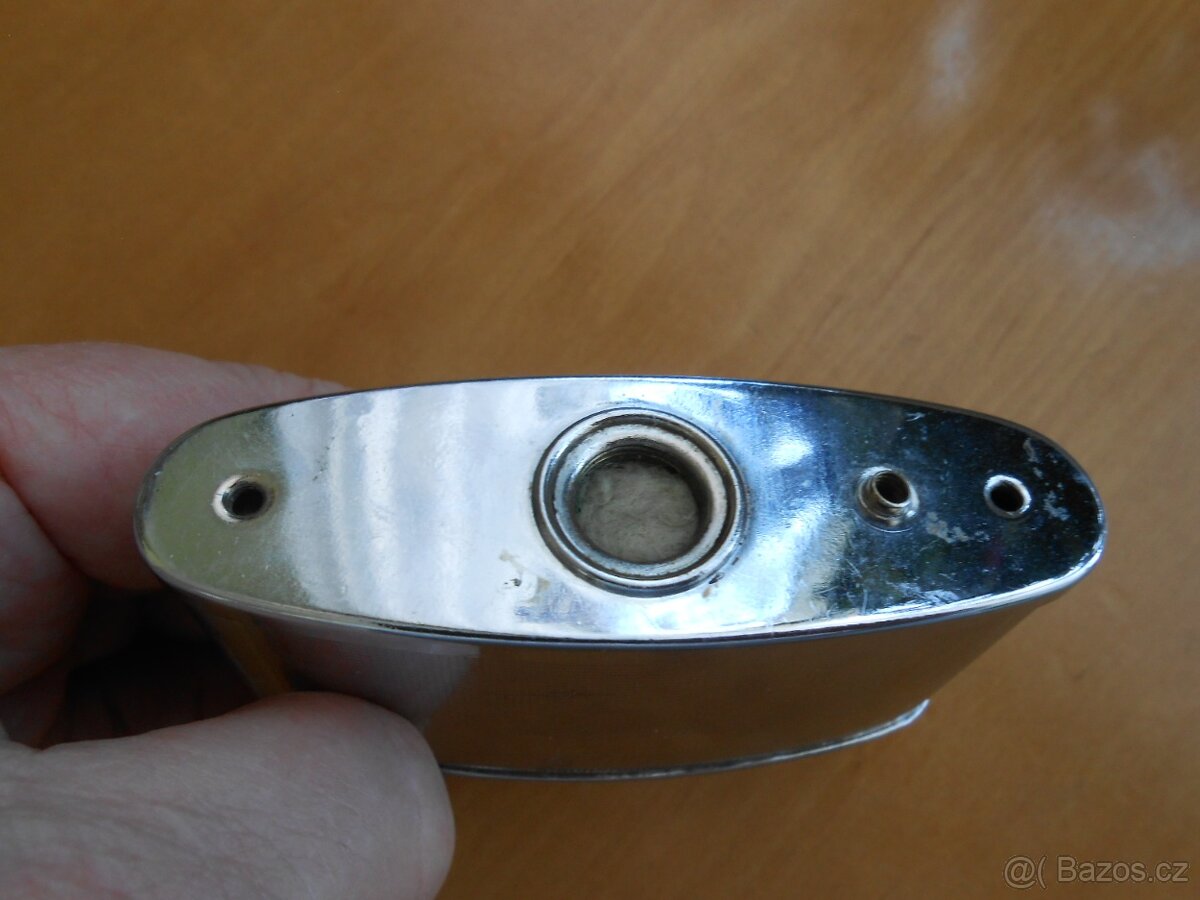 RETRO zapalovače 4kusy - benzínové - malé jsou funkční + - 10