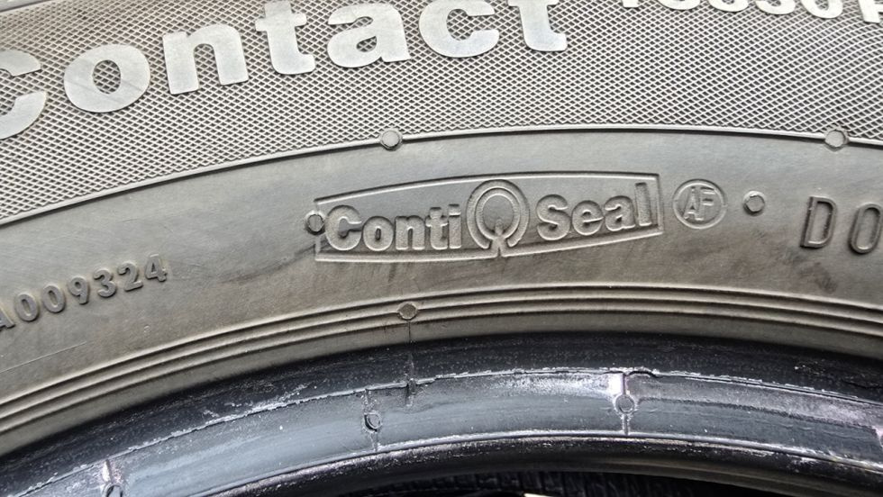 Zimní pneu 205/55/16 Continental - 10