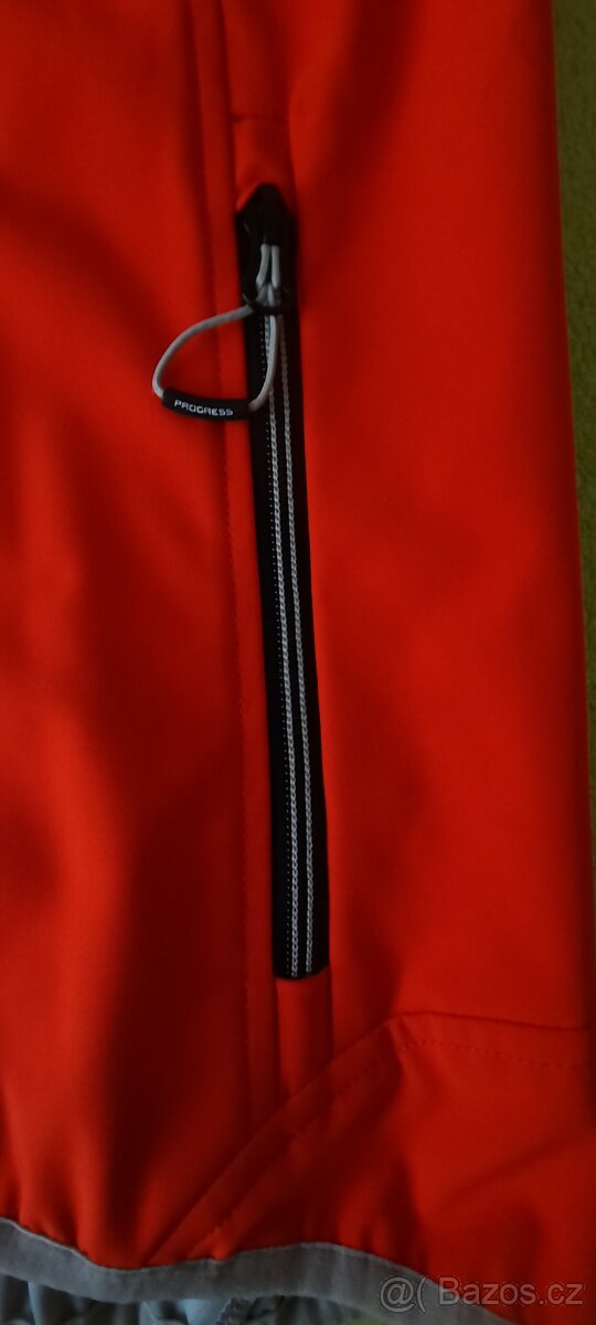 Dámská lehká softshellová bunda PROGRESS vel.M - 10