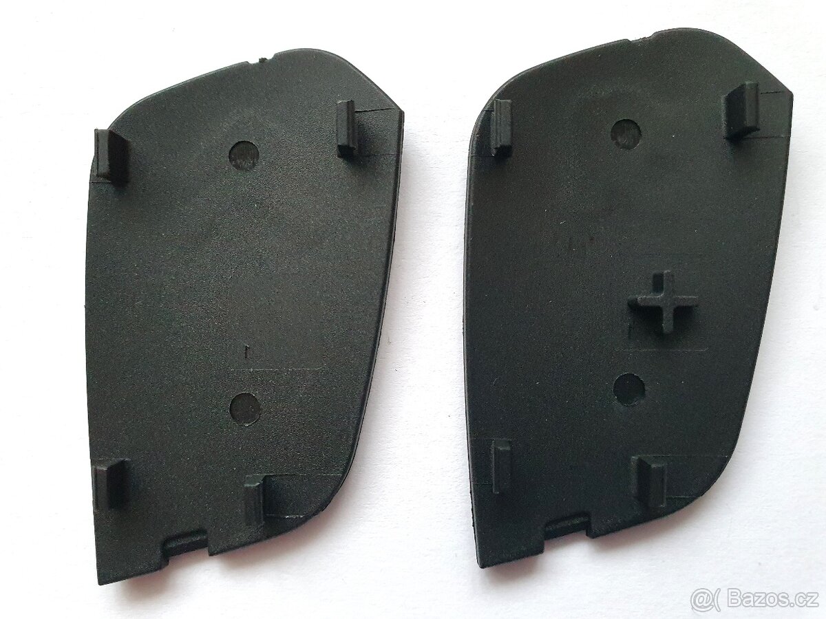 Klíč Citroen Peugeot 2 / 3 tlačítka. Starší provedení s log - 10