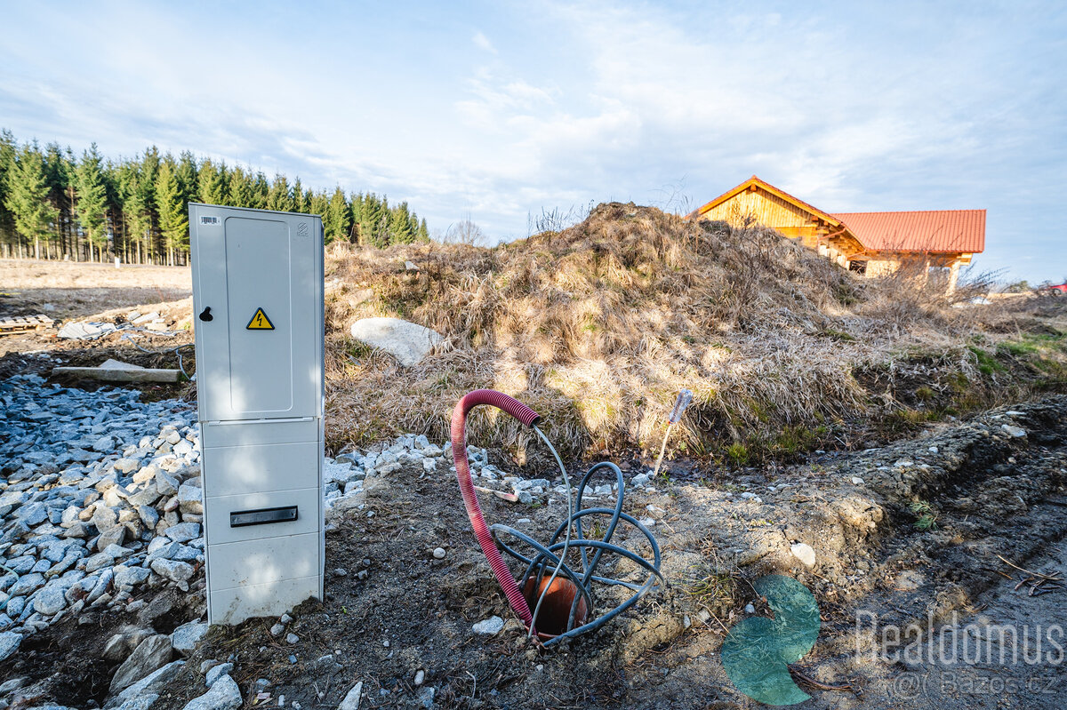 Prodej, stavební parcela, 972 m2, Rejta - 10