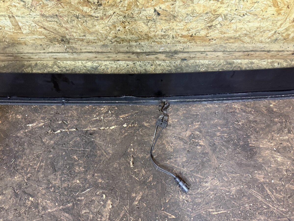 ČELNÍ OKNO VW TOUAREG 7P - 10