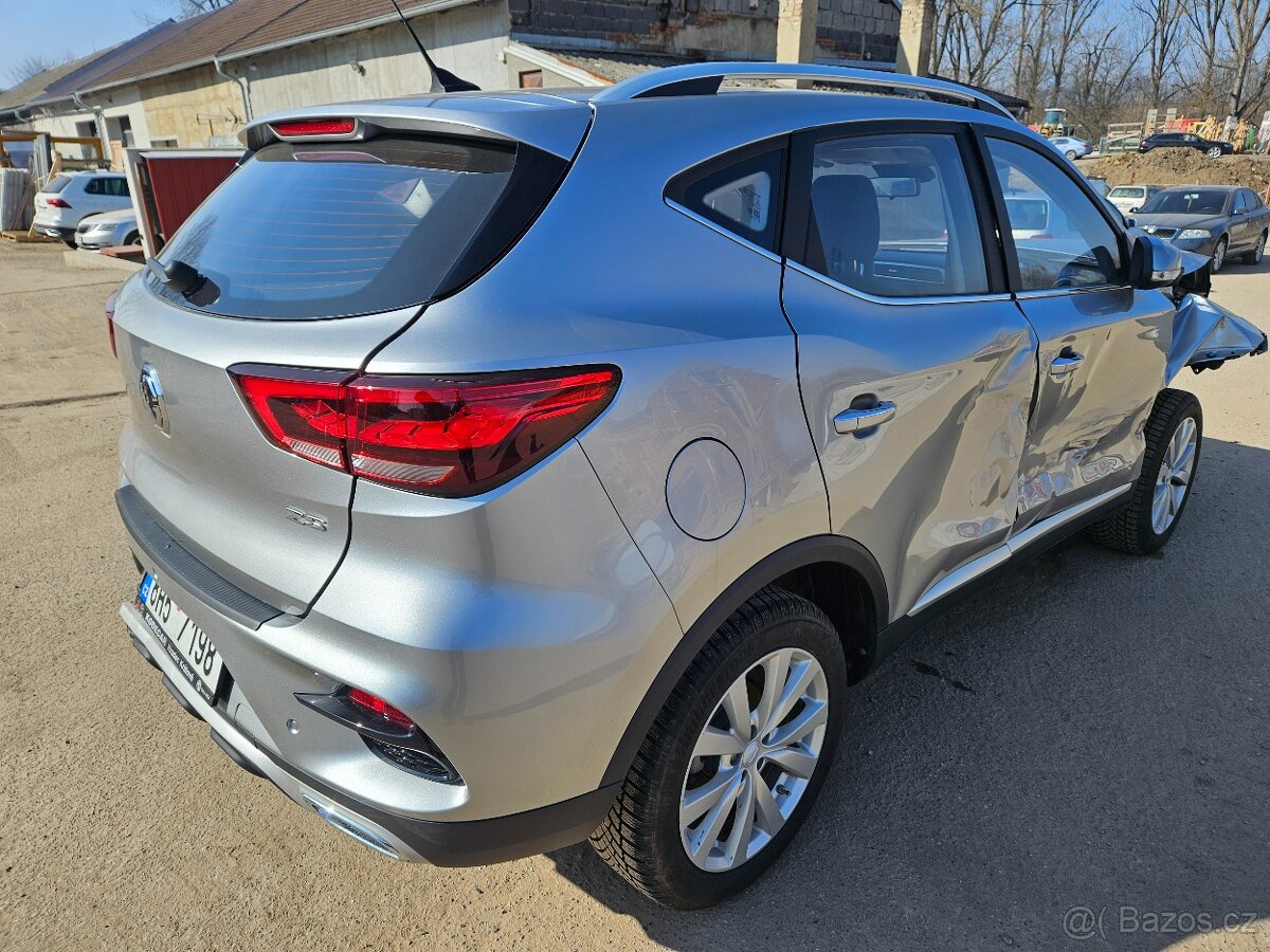 MG ZS 1.5i 78kw 2024 ESSENTIAL - 10