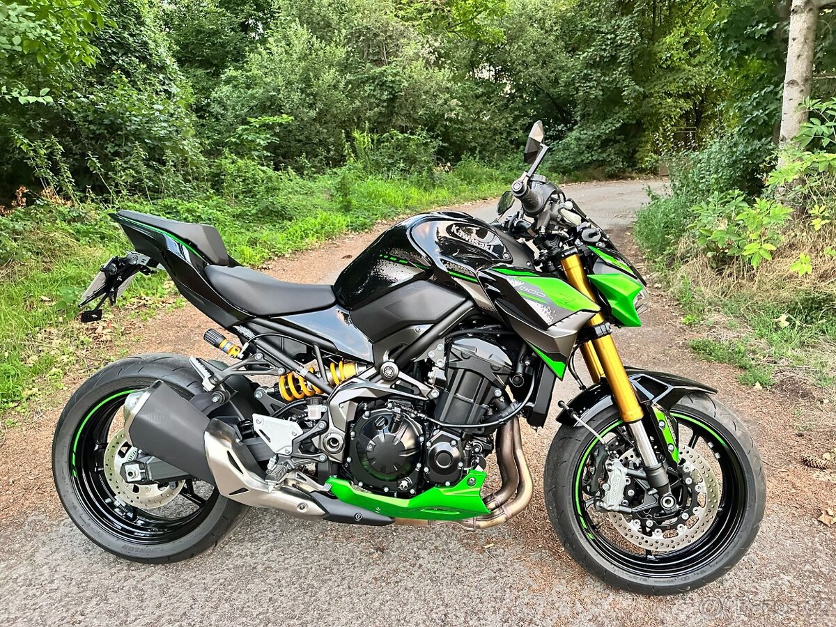 Kawasaki Z900 SE - 10
