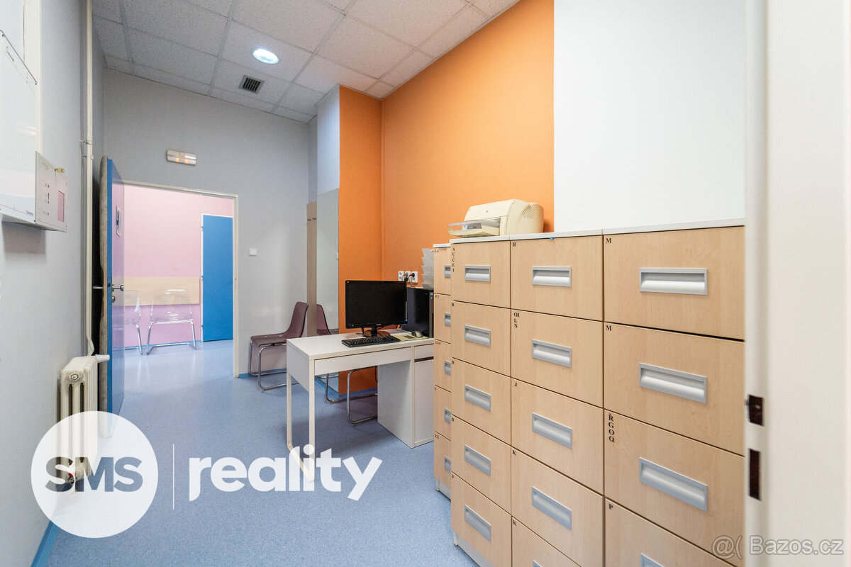Prodej kompletně zařízené a zkolaudované ordinace - připrave - 10