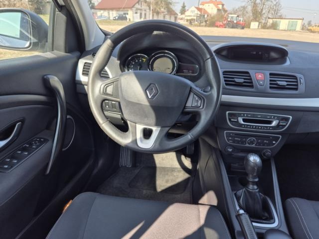 Prodám Renault Mégane 1.4 96KW - klimatizace - 10