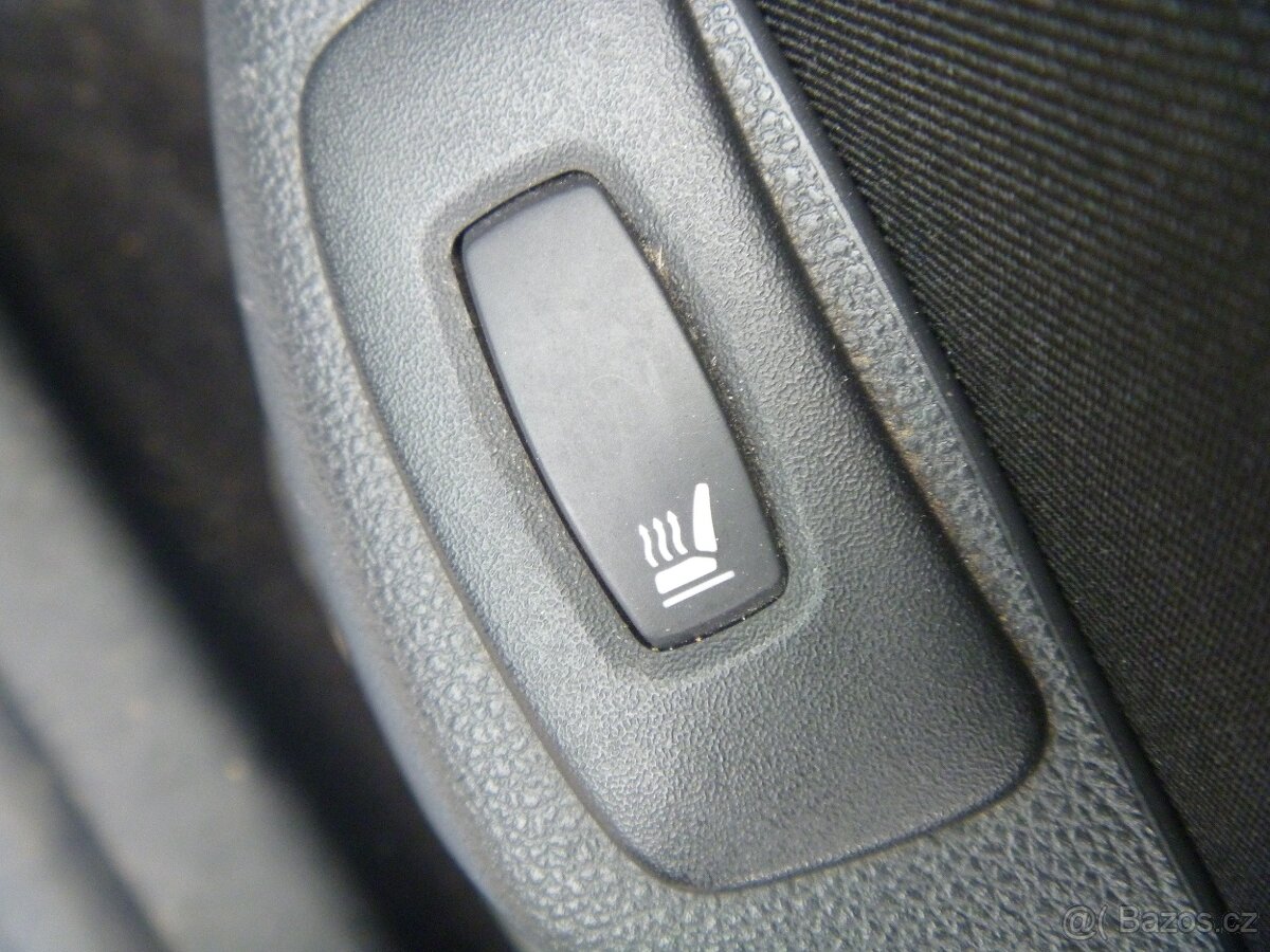 Renault Captur 1.2i 87kW PŮVOD CZ 1.MAJITEL - 10