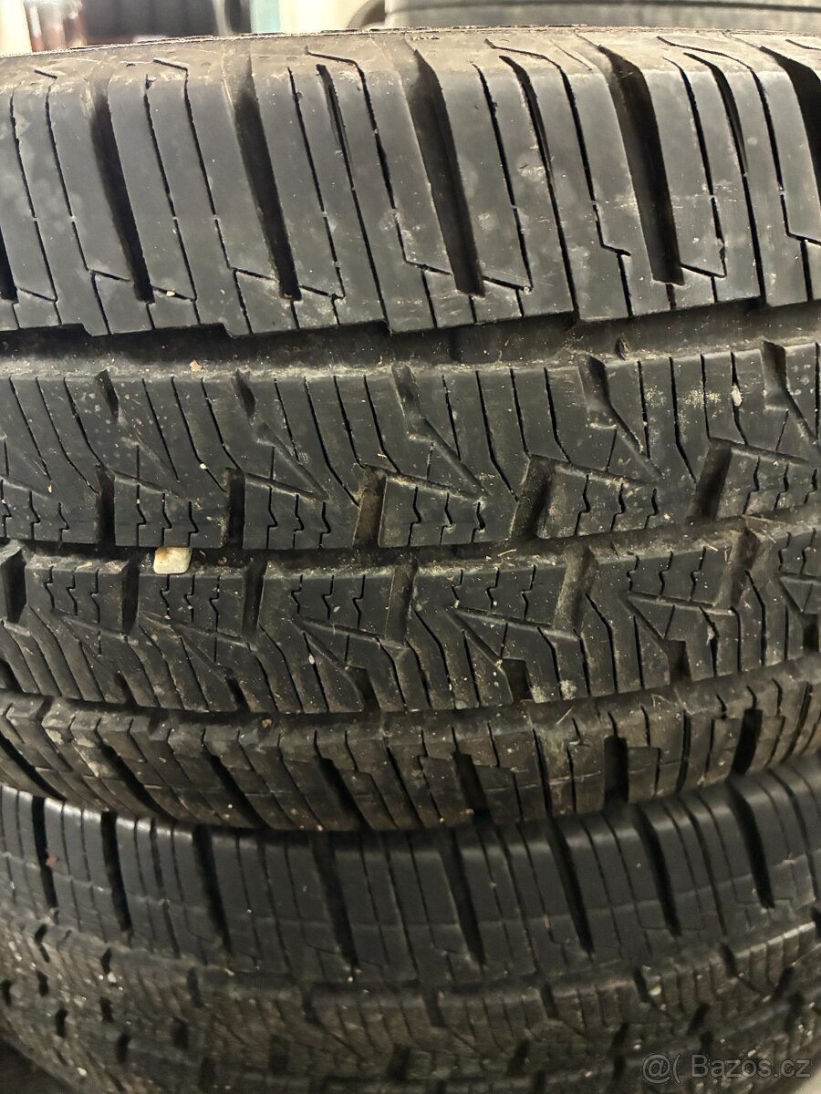 Celoroční pneu Continental, cena za 1 ks - 10