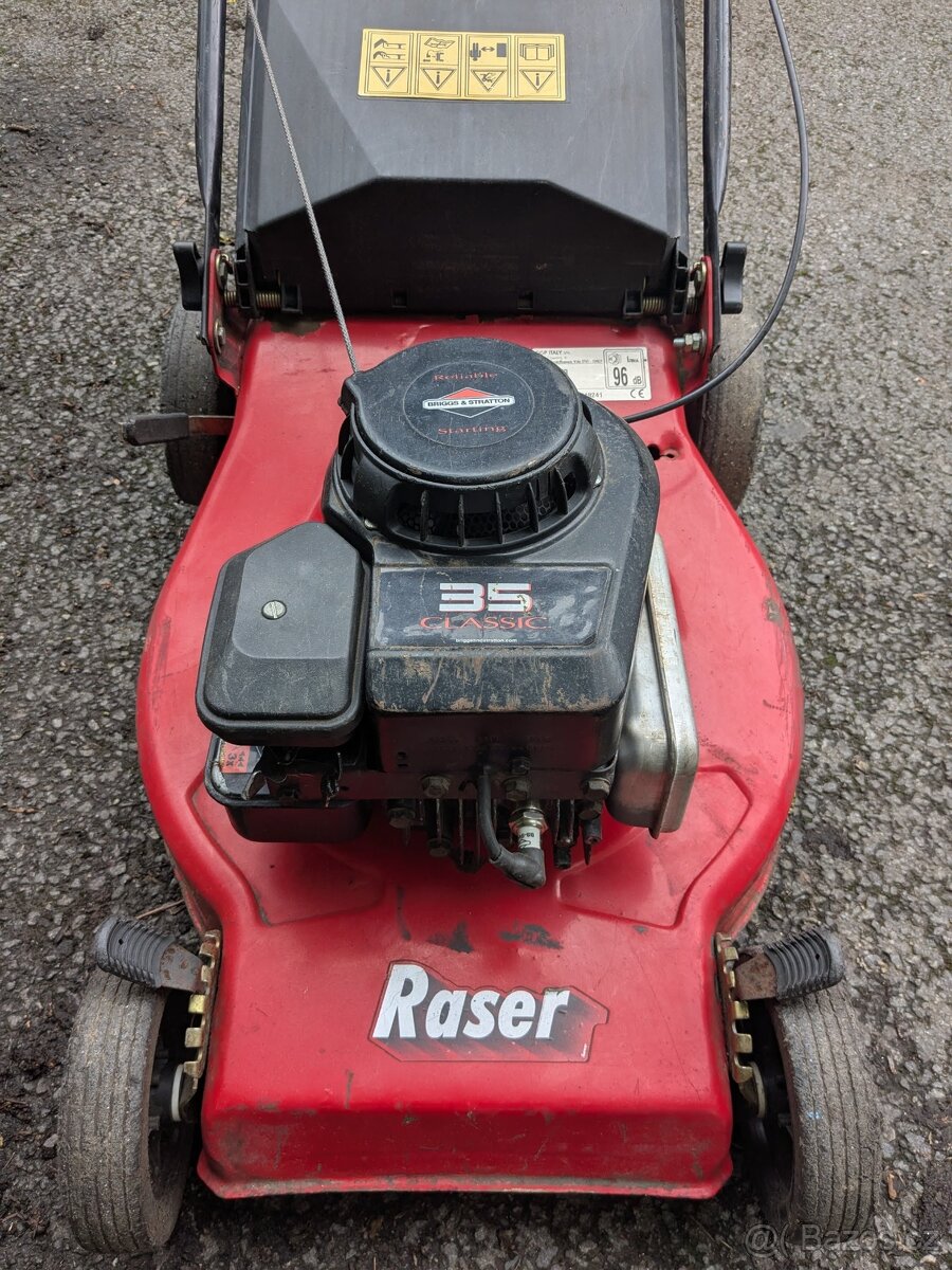 Motorová sekačka Raser , s košem, bez pojezdu. - 10