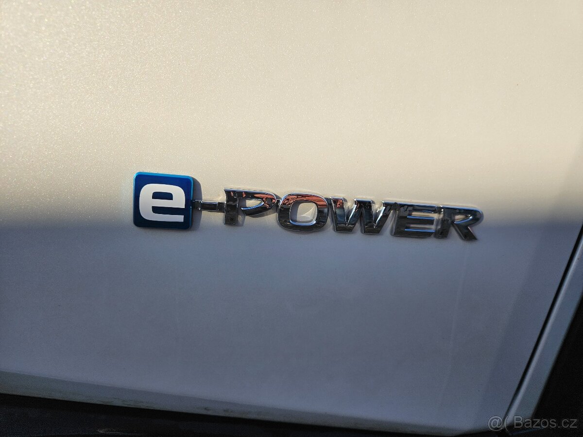 NISSAN X-TRAIL 1.5 e-POWER Tekna e-4ORCE AWD - 10