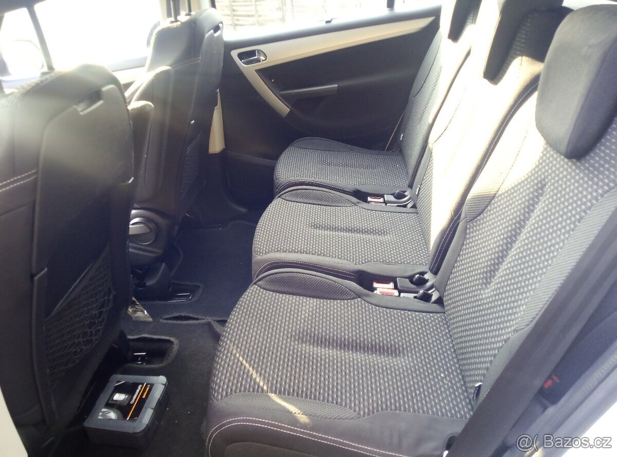 Citroën C4 Picasso, 1.6HDi 82kW KLIMA 7Míst - 10