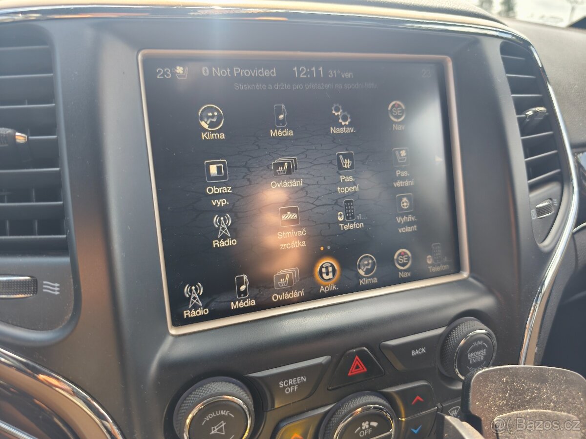 Jeep Grand Cherokee - 10