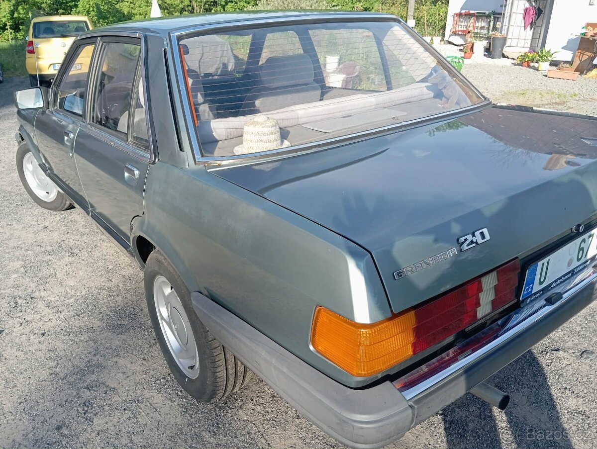 Ford Granada 20L - 10