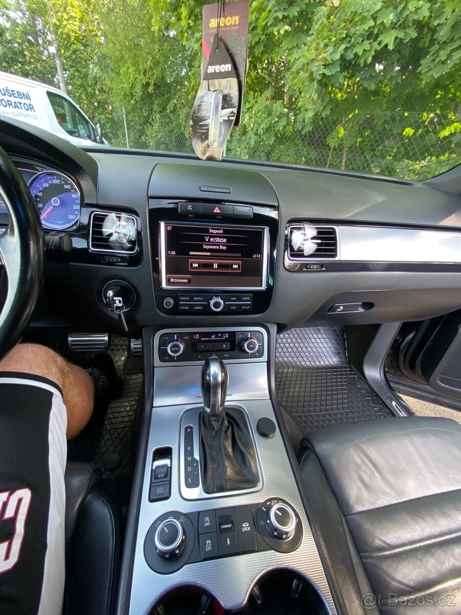 Auto - 10