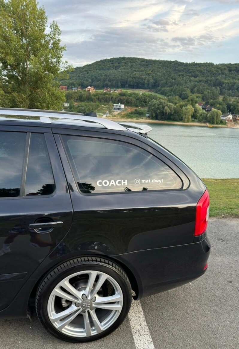 OCTAVIA 2 COMBI SPOILER NA KUFR - 10