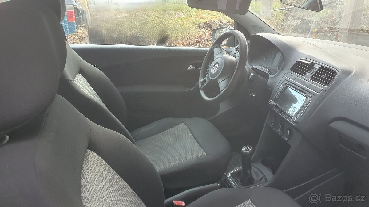 Volkswagen Polo 1.6 TDI 2009 - Bourané - 10