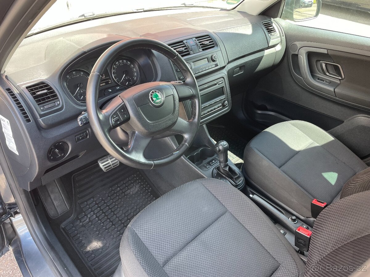 Škoda Fabia II 1.2 TSI DSG Elegance Tažné Serv.kniha - 10