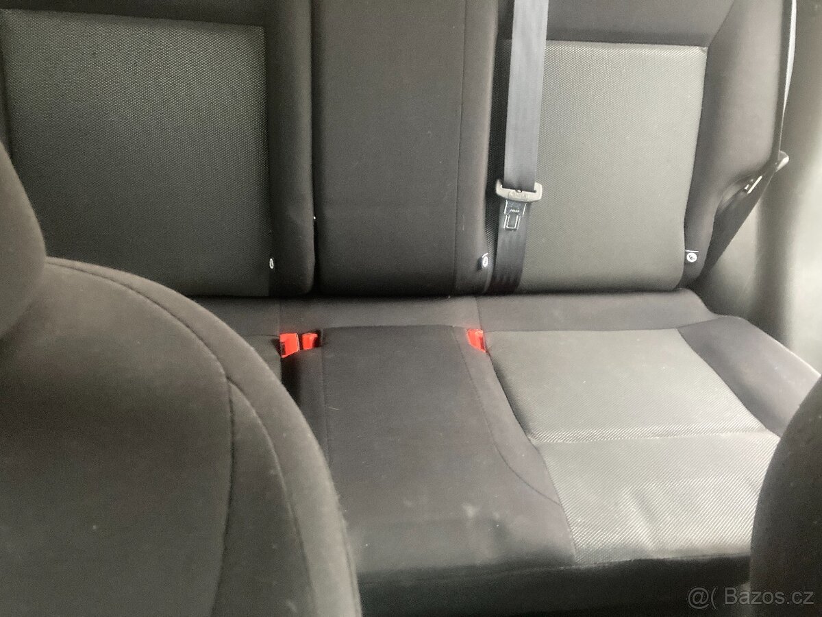 Nissan Juke 1.6, 86 kW., typ F15 - 10