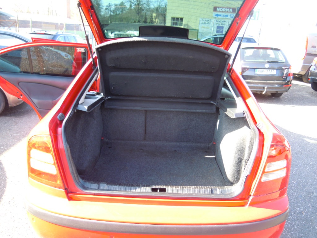 Škoda Octavia 1.9TDi 66kw(90hp) r.v.3/2004 - 10