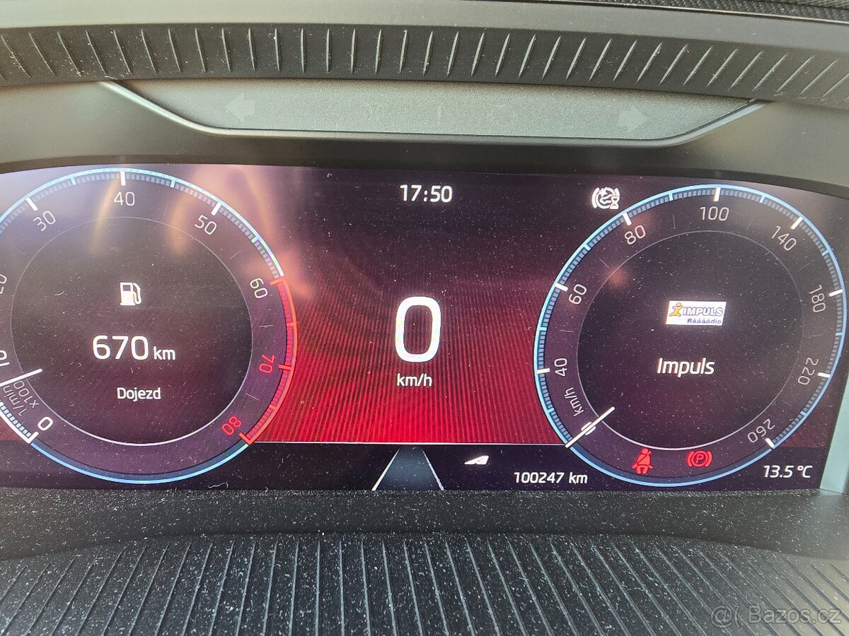 Škoda Octavia Combi IV, 1,5 TSI Style - 10