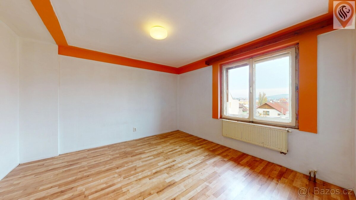 Prostorný rodinný dům v klidné části Rakovníka 4+1, 220 m² - 10