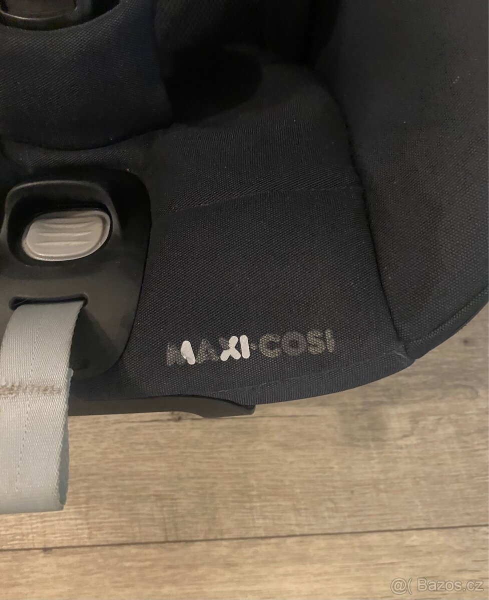 Autosedačka Maxi Cosi Pearl 360 - 10