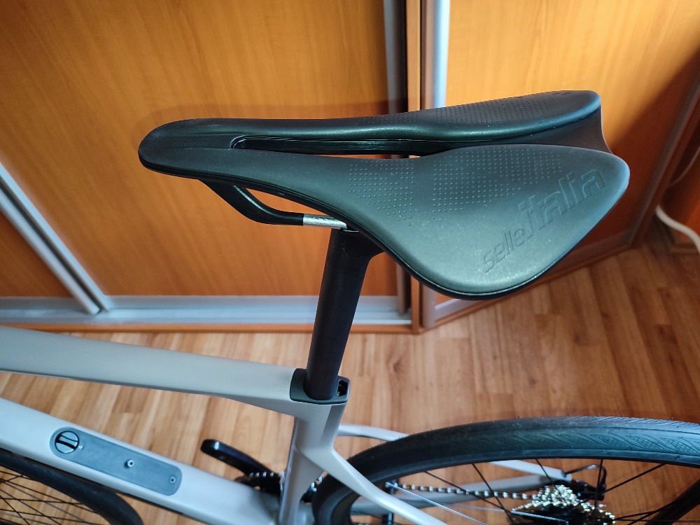 BMC Roadmachine THREE CARBON - 10