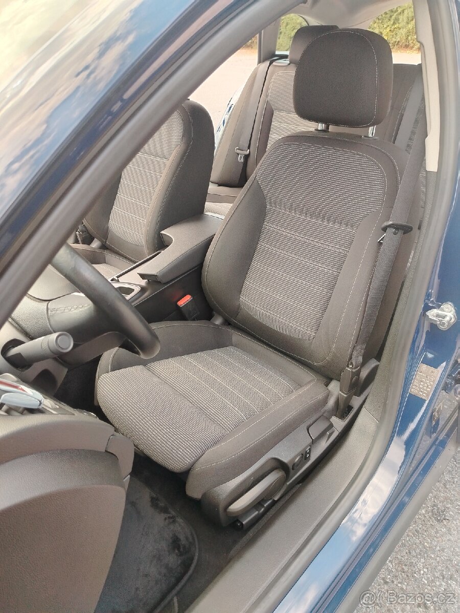 Opel Insignia 2016 / 2.0 Diesel / Facelift - 10