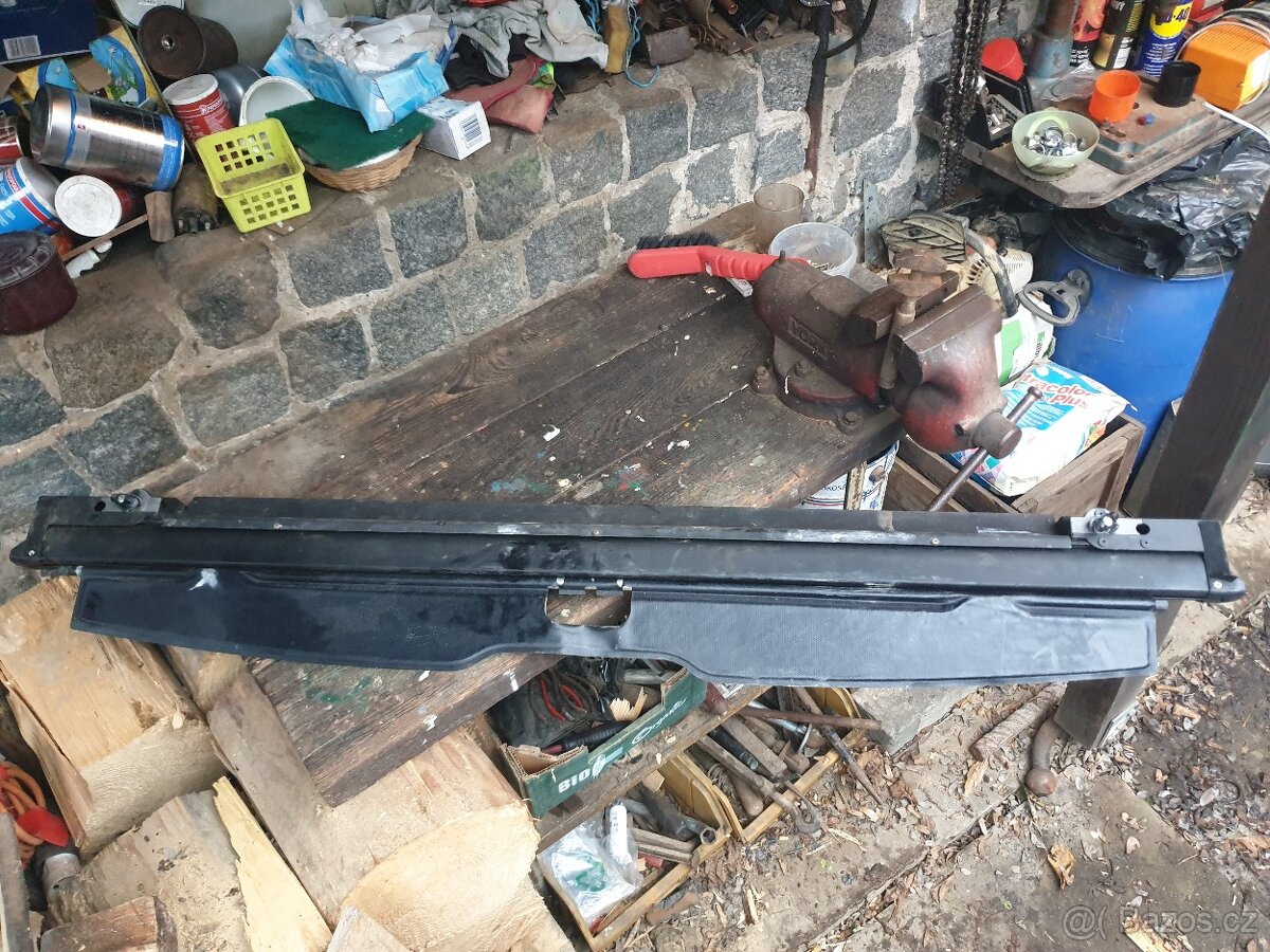 BMW E36 budíky, roletka - 10