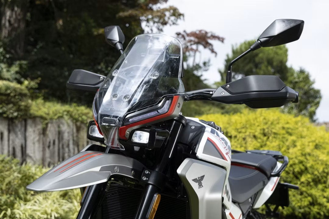 Moto Morini Alltrhike 450 HE / STD - 10