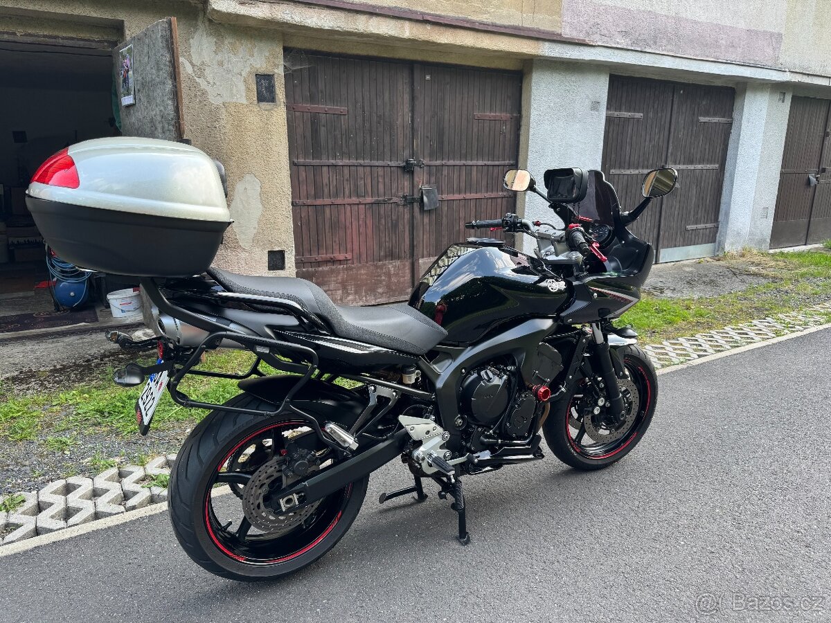 Yamaha FZ6 Fazer - 10