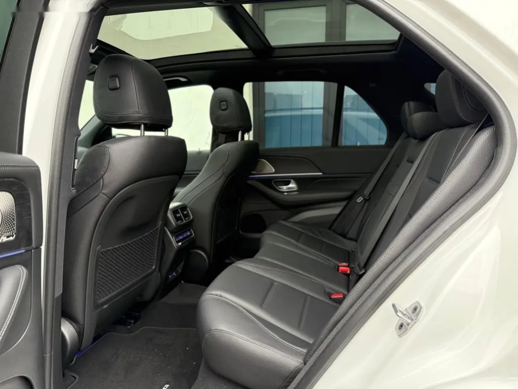 Mercedes-Benz GLE - 10