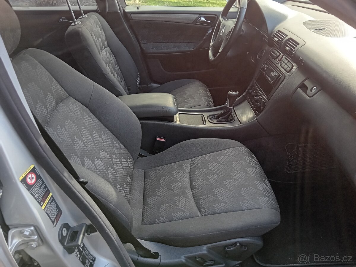 Mercedes-Benz C220CDI - 10