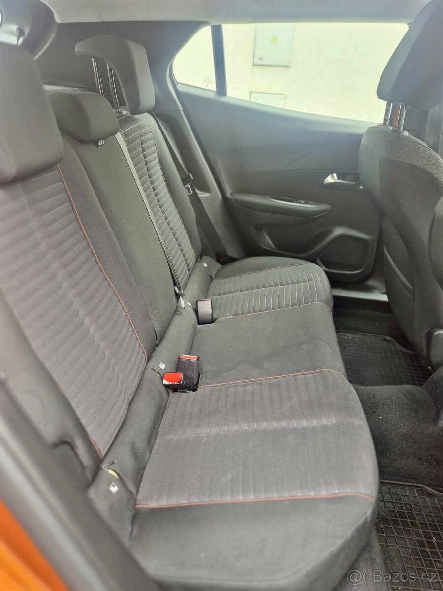 Peugeot 2008 1.2 96 kW Allure - 10