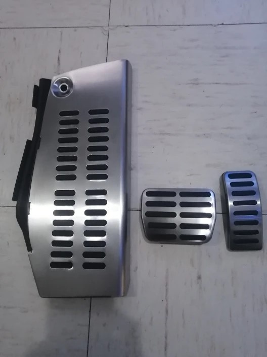 Nerezové nášlapy AUDI ŠKODA VW - 10