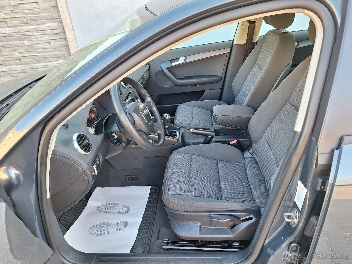 Audi A3, 1,6TDi,77kW,prav.servis - 10