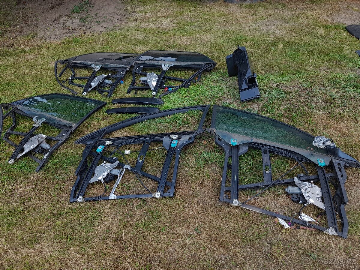 Audi A6 B5 díly - 10