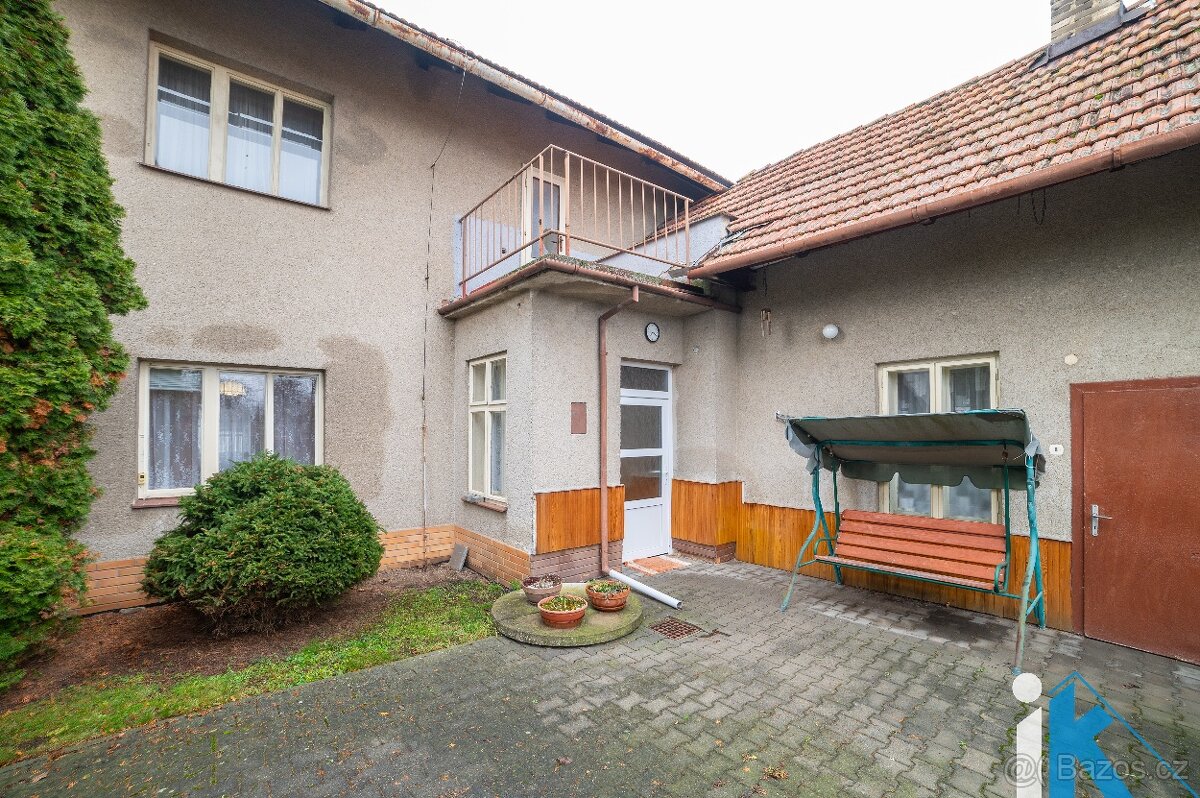 Rohový prostorný RD v Určicích - 10