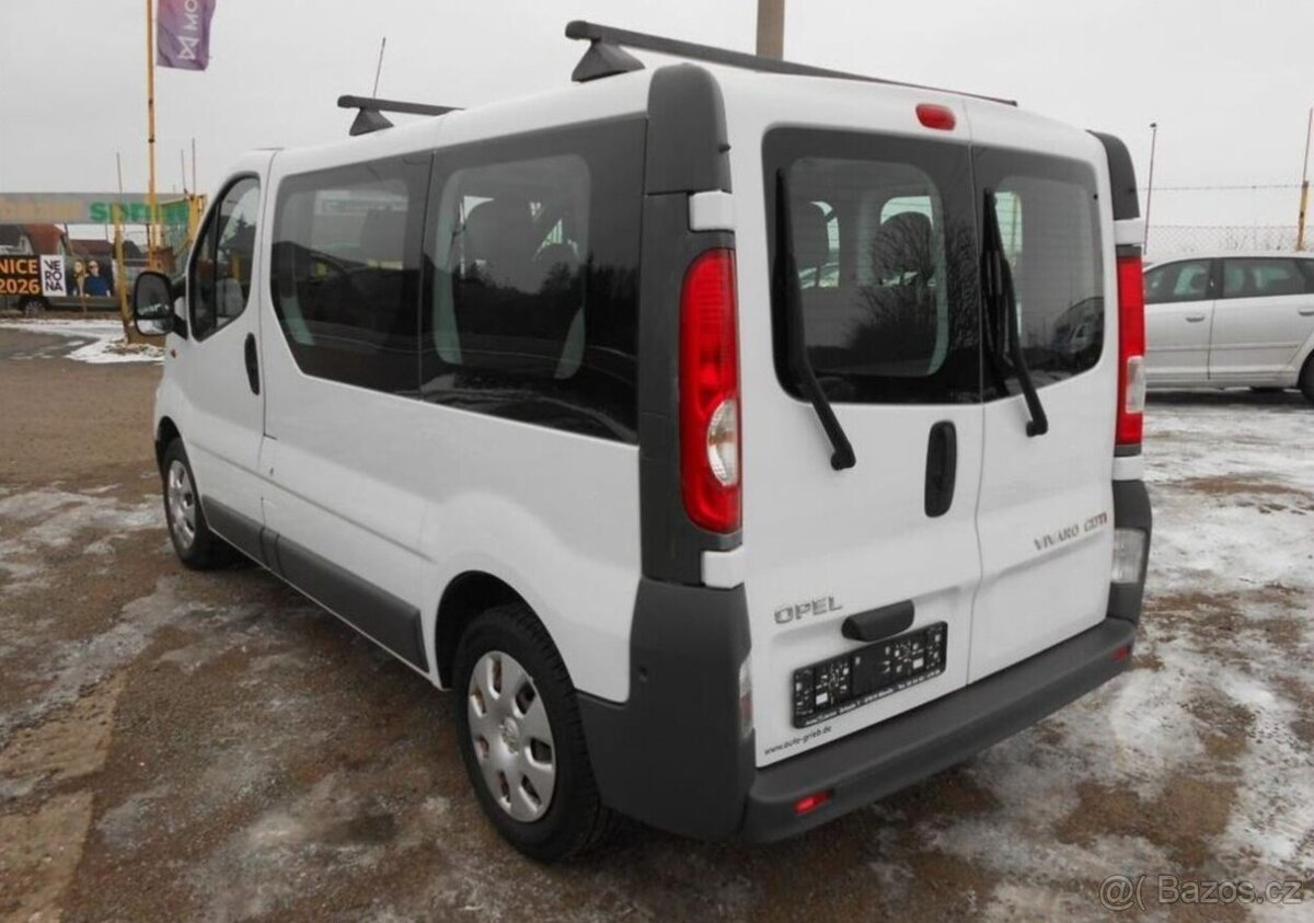 Opel Vivaro 2,0 84 kW KLIMA Serviska 9 Mís nafta - 10