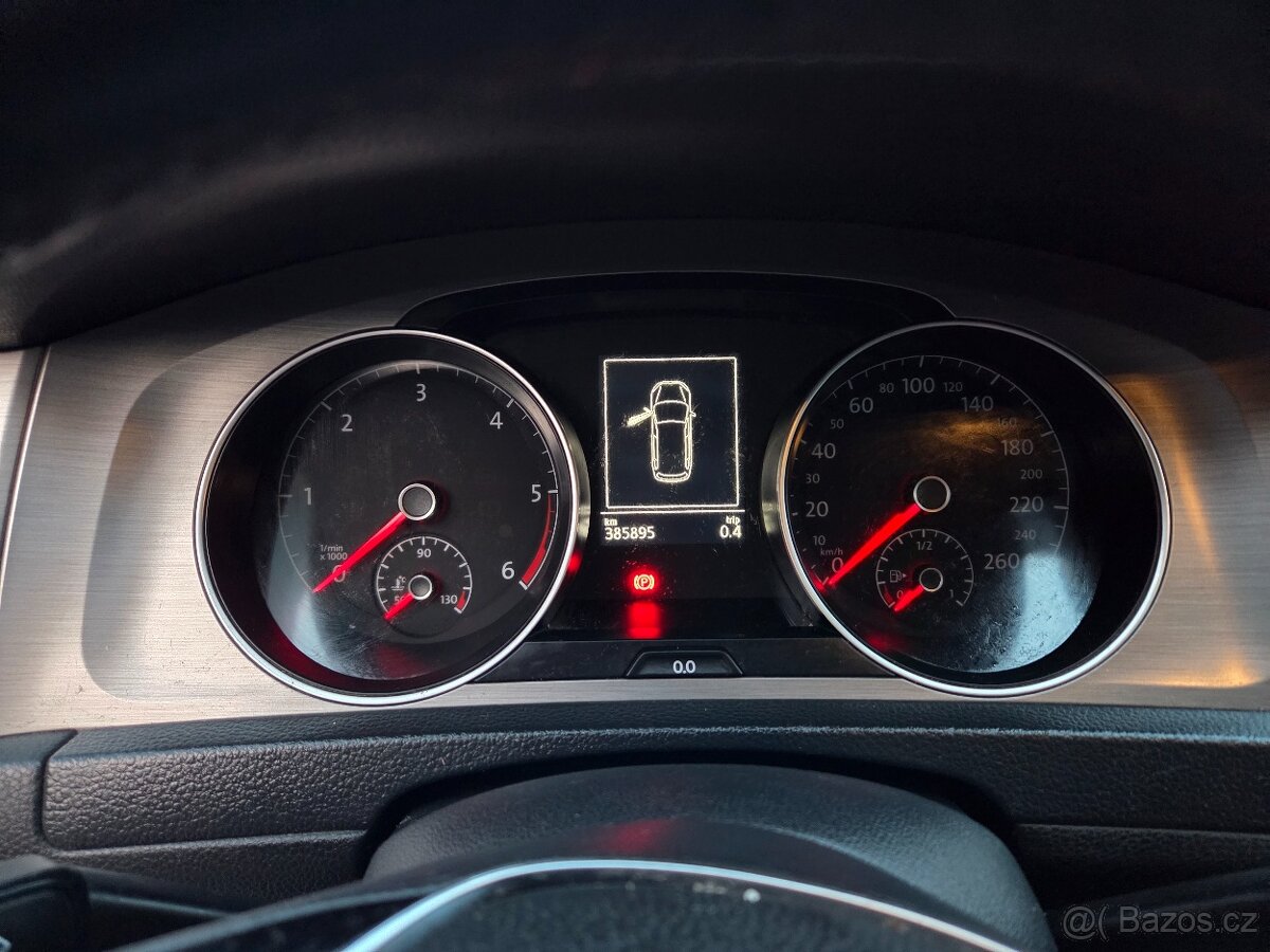 VW Golf VII Variant,1,6TDI, 77 KW, 2015 - 10