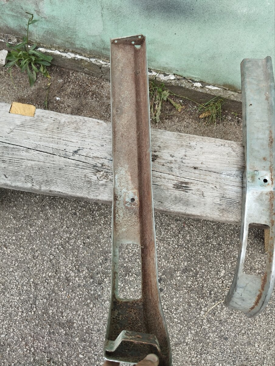 Predny naraznik 120 105 100 110 - 10