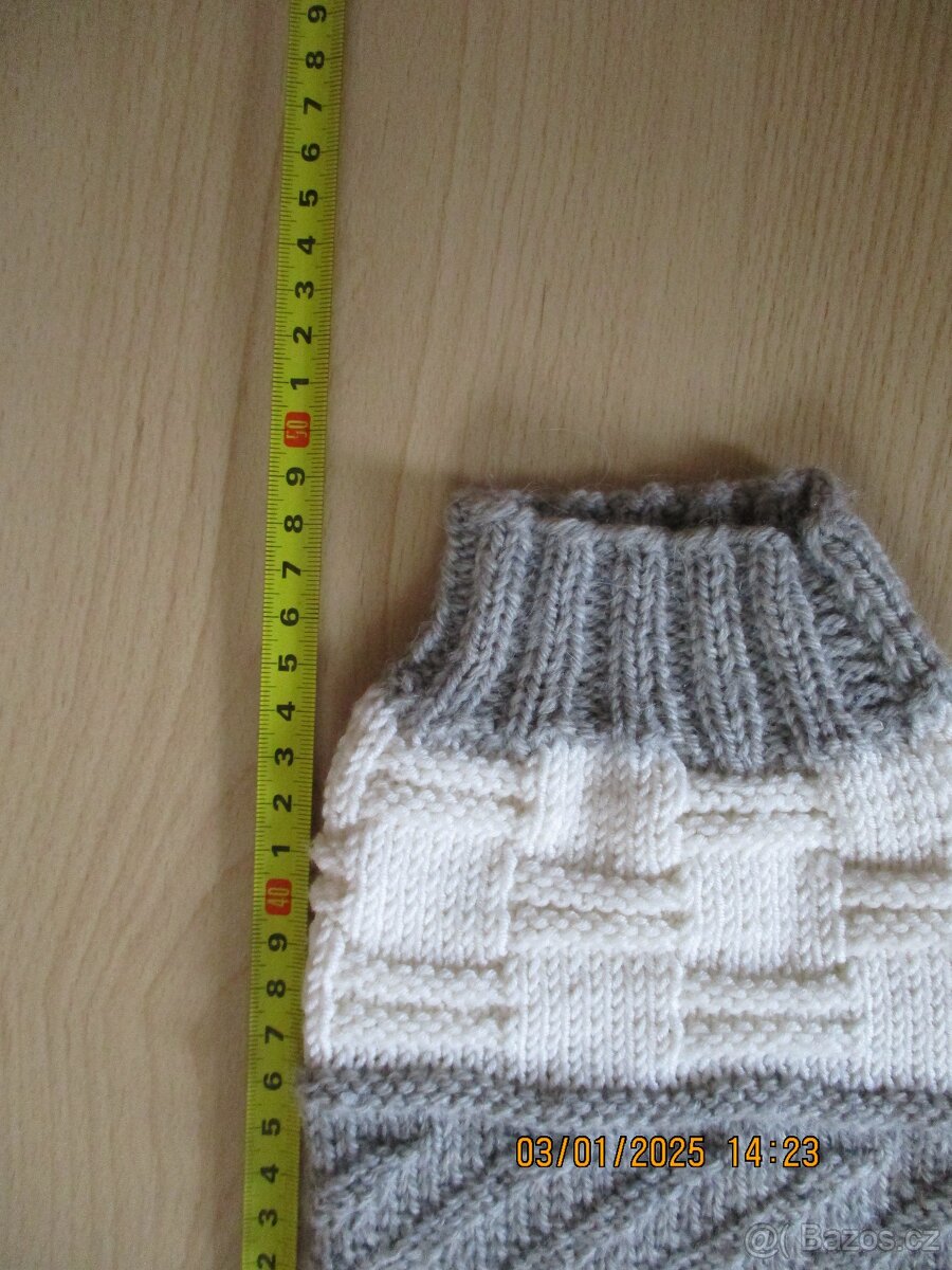Pánský ručně pletený svetr M-L - 10